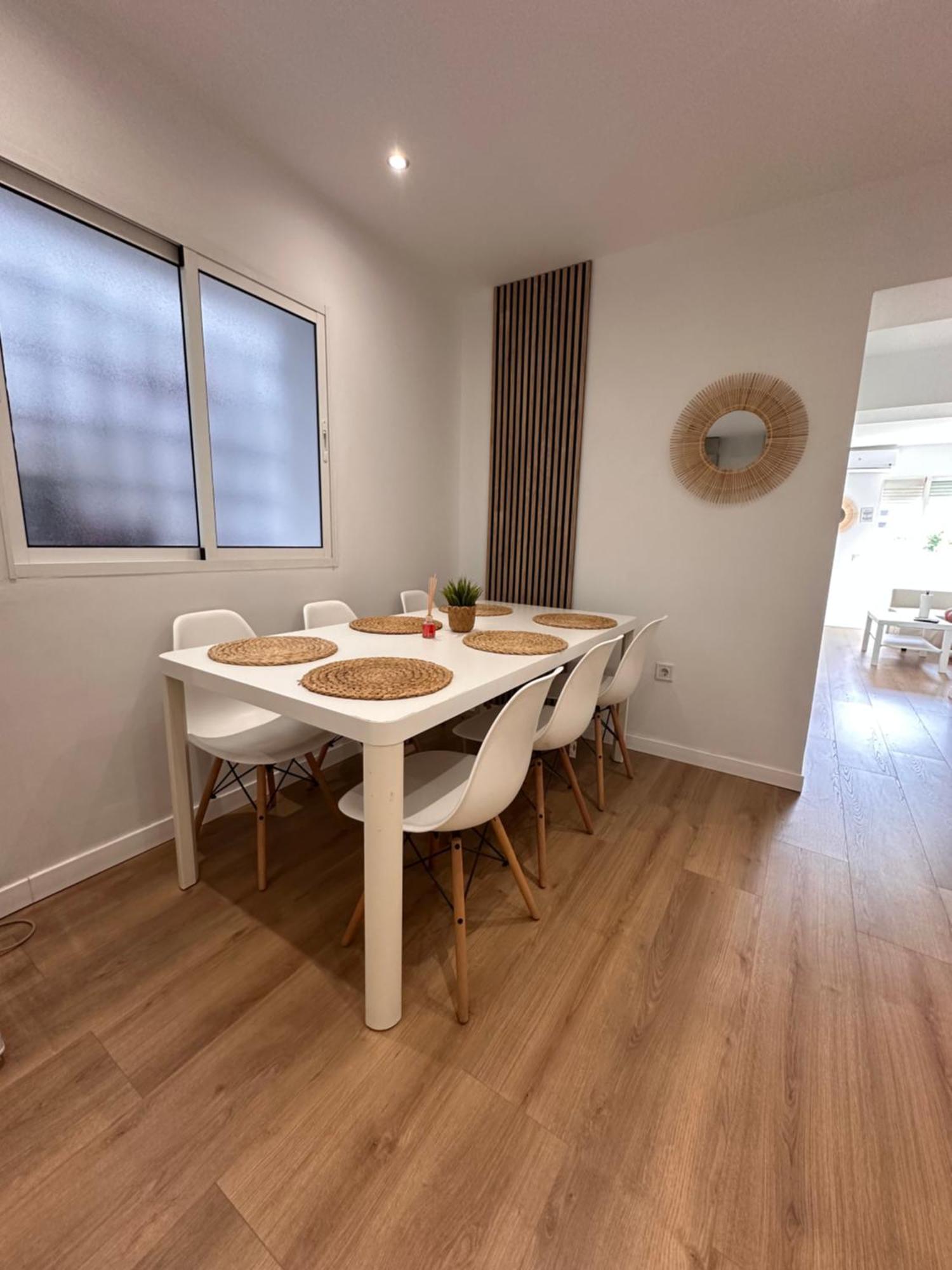 Claveles de Luxe Appartement Málaga Buitenkant foto